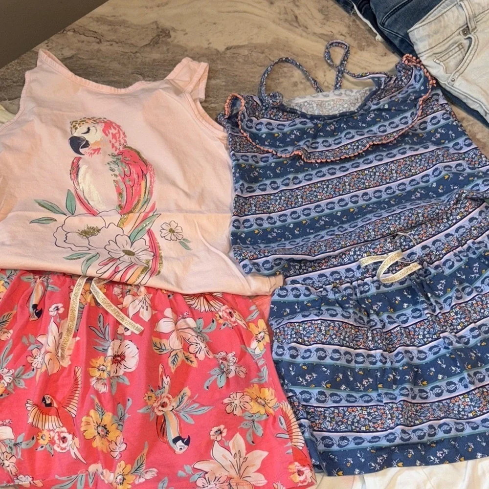 Kids Bundle Lot Matching Sets  multi color vacay summer resellers lot  7/8